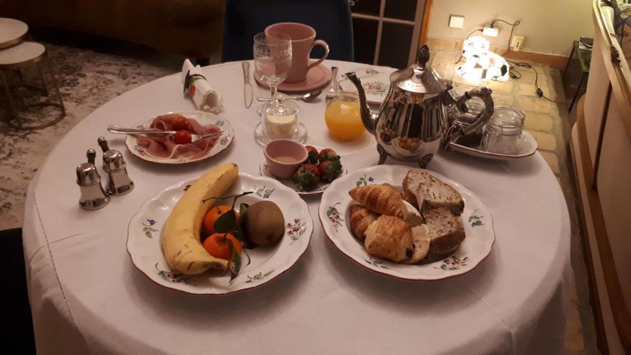 La Demeure Bed And Breakfast Aubais Dış mekan fotoğraf
